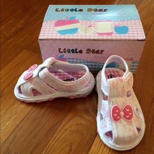 NWT Toddler Girl Little Star Sandals